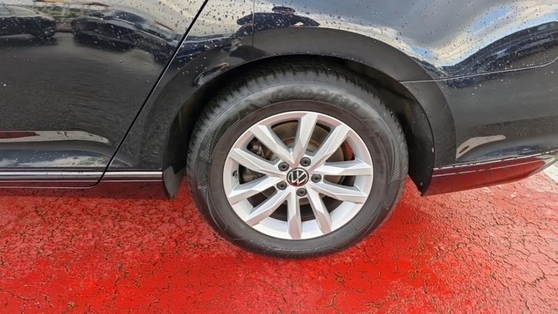 Volkswagen Passat Sw VIII 2.0 Tdi 150 Scr Business