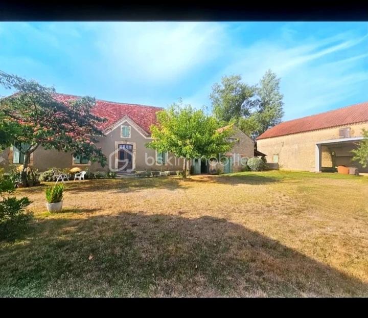 Corps de ferme - 130 m² - 7 pièces