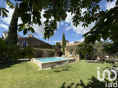 Maison - 322 m² - 11 pièces