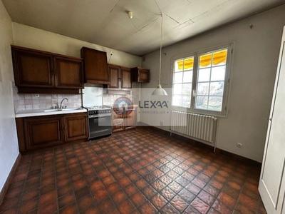 Maison - 158 m² - 6 pièces