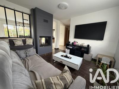 Maison - 135 m² - 6 pièces