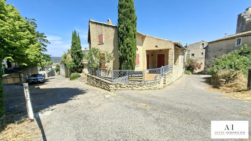 Maison traditionnelle - 111 m² - 4 pièces