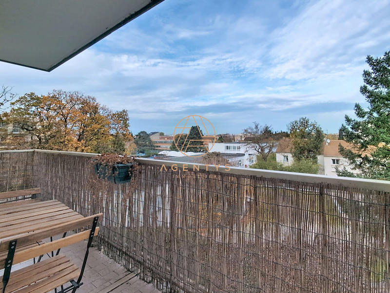 Appartement - 88 m² - 5 pièces