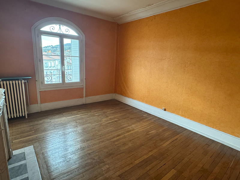 Appartement - 79 m² - 3 pièces