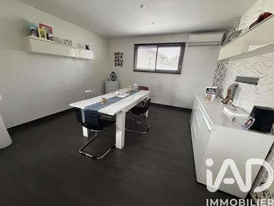 Maison - 107 m² - 5 pièces