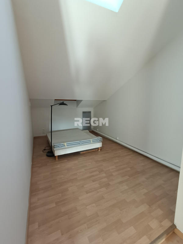 Appartement - 70 m² - 2 pièces
