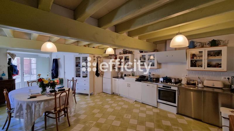 Maison - 110 m² - 5 pièces