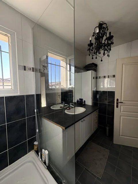 Maison - 87 m² - 4 pièces