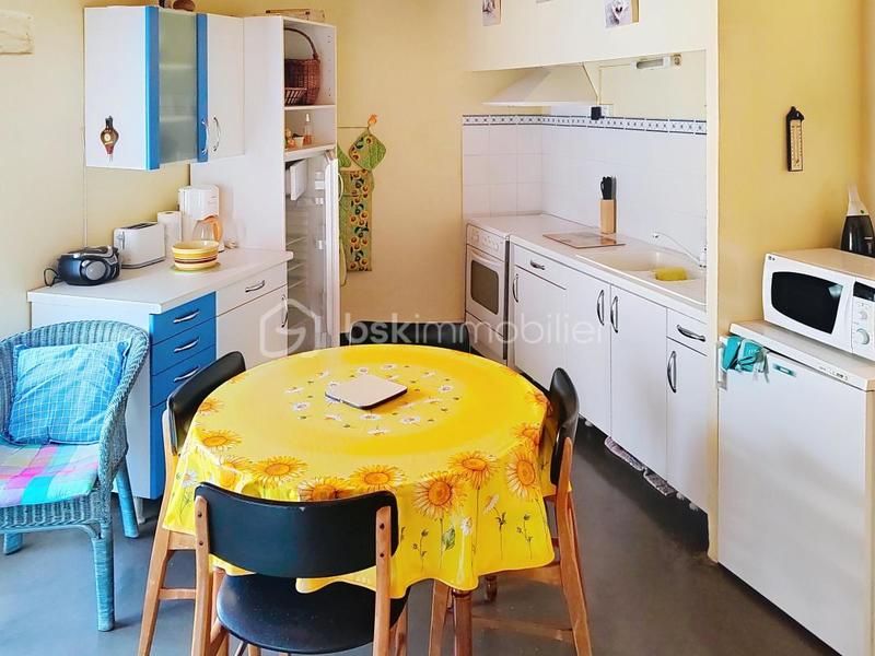 Maison de village - 150 m² - 10 pièces