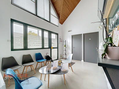 Local commercial - 11 m² - 1 pièce