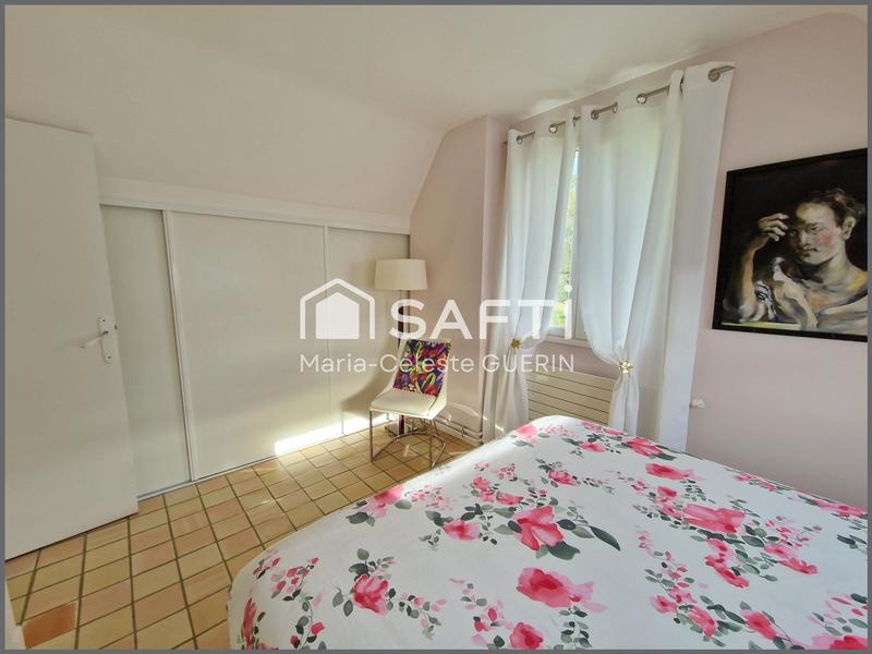 Maison - 180 m² - 6 pièces