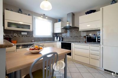 Maison traditionnelle - 113 m² - 4 pièces