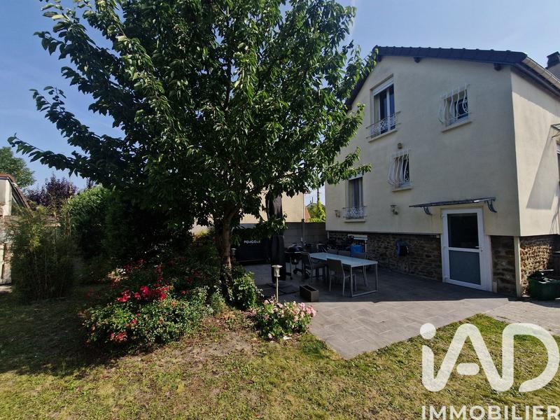 Maison - 92 m² - 4 pièces