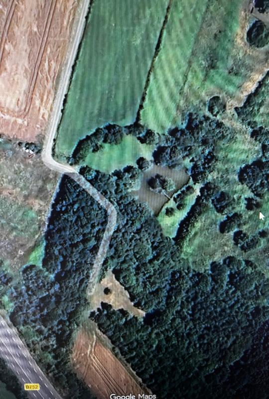 Terrain de loisirs - 3 735 m²