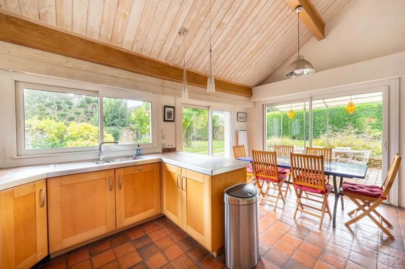 Propriété - 210 m² - 7 pièces