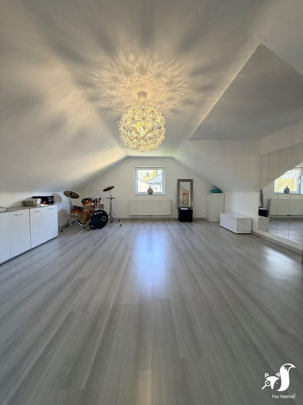 Maison - 229 m² - 6 pièces