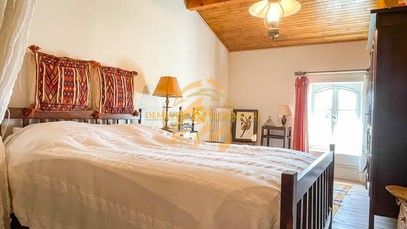 Maison - 160 m² - 5 pièces