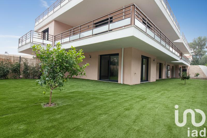 Appartement - 92 m² - 4 pièces