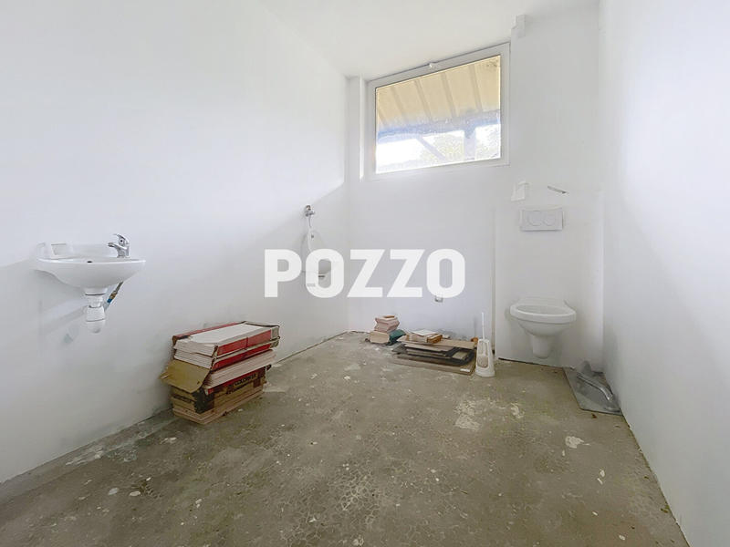 Maison - 120 m² - 2 pièces