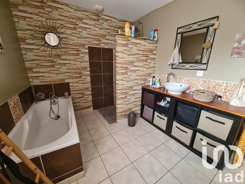 Maison - 157 m² - 8 pièces