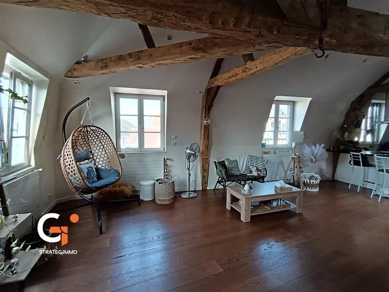 Appartement - 138 m² - 7 pièces