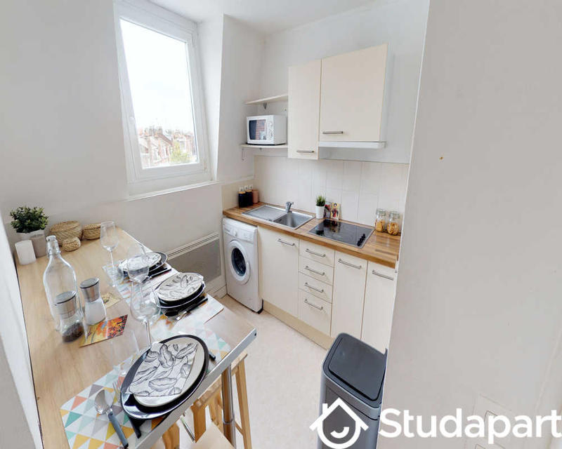 Chambre - 50 m² - 1 pièce