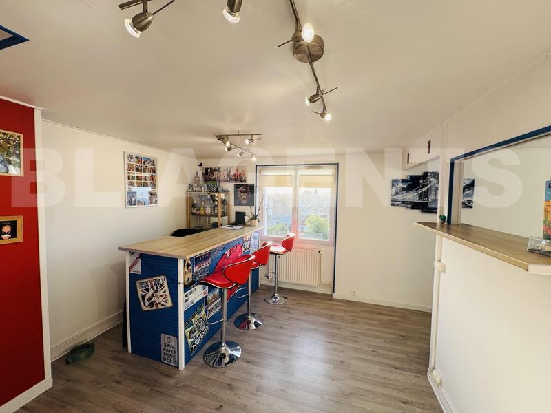 Appartement - 62 m² - 4 pièces