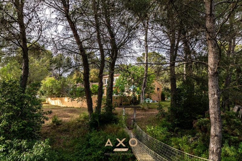 Maison - 170 m² - 7 pièces