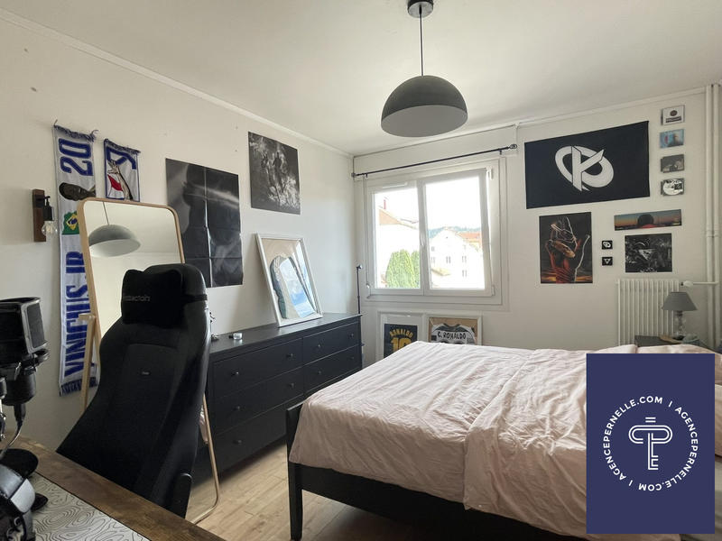 Appartement - 94 m² - 3 pièces