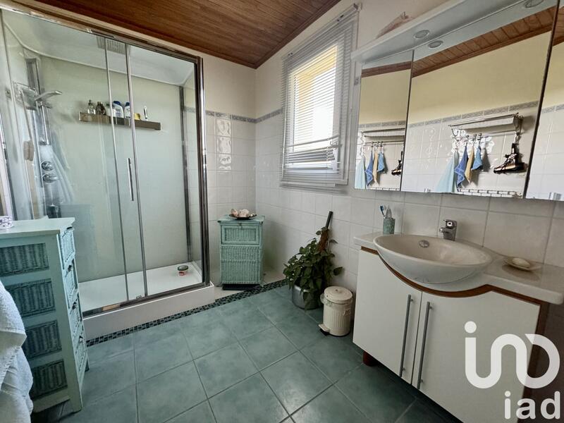 Maison - 193 m² - 6 pièces