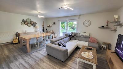 Maison traditionnelle - 120 m² - 5 pièces