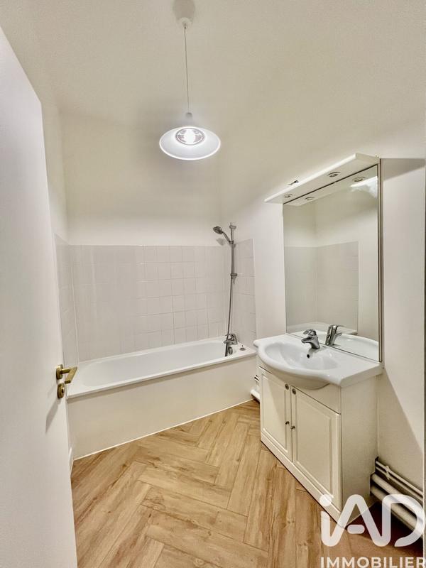 Appartement - 77 m² - 3 pièces