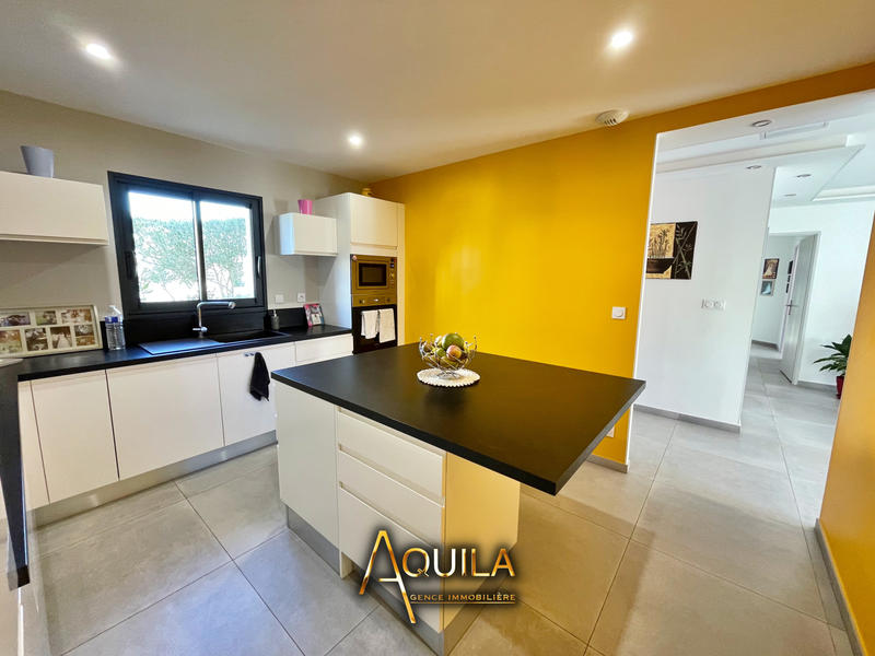 Villa - 107 m² - 4 pièces