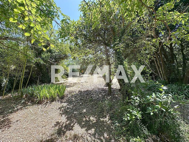 Mas - 191 m² - 6 pièces