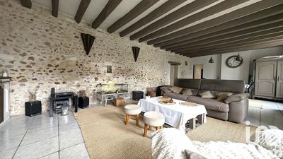 Maison - 180 m² - 7 pièces