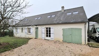 Maison traditionnelle - 135 m² - 7 pièces