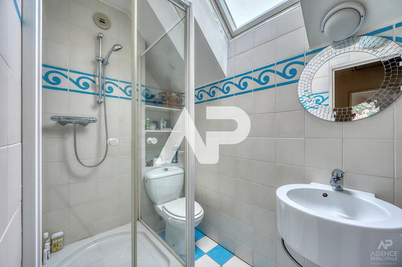 Maison - 133 m² - 6 pièces