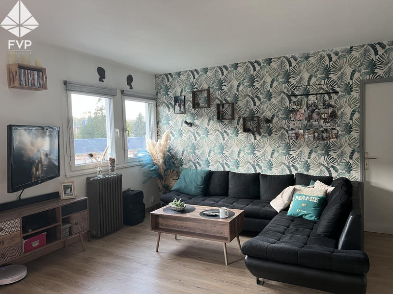 Maison - 143 m² - 8 pièces