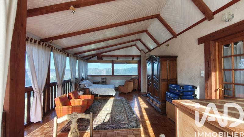 Maison de campagne - 221 m² - 7 pièces