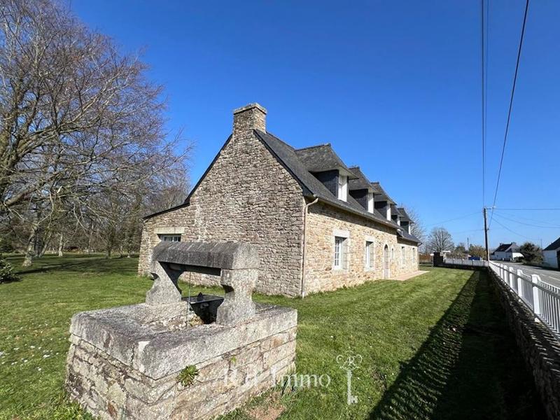 Longère - 195 m² - 7 pièces