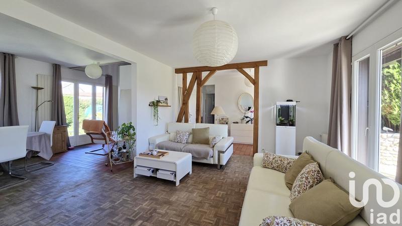 Maison - 137 m² - 6 pièces