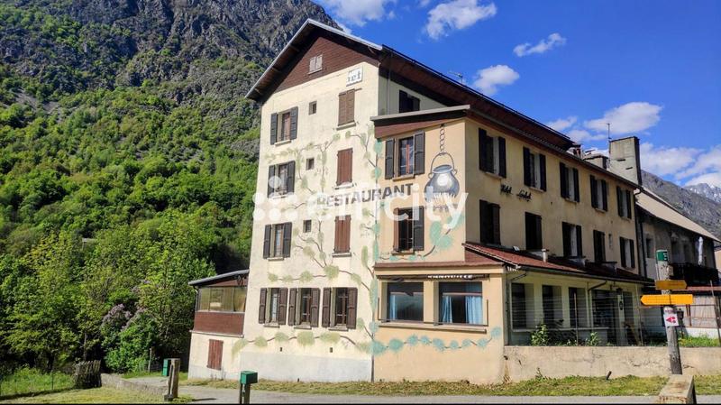 Appartement - 72 m² - 4 pièces