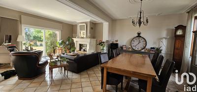 Maison - 486 m² - 10 pièces