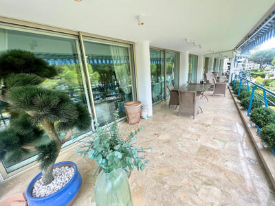 Appartement - 80 m² - 3 pièces