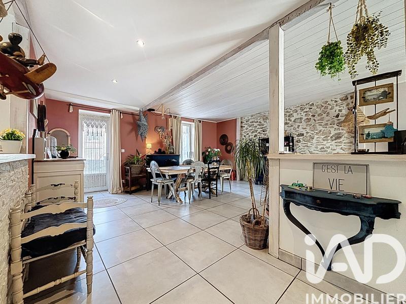 Maison - 135 m² - 6 pièces
