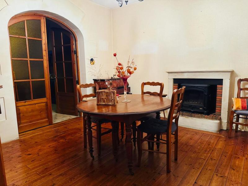 Maison - 159 m² - 7 pièces