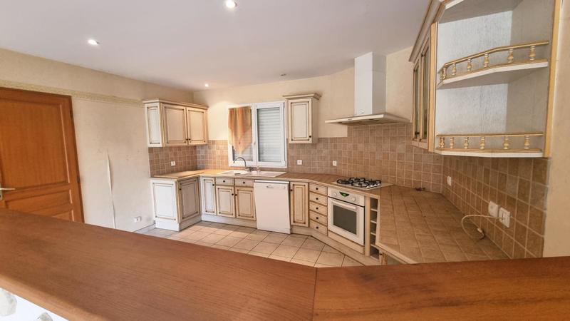 Maison - 88 m² - 3 pièces