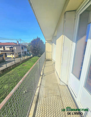 Appartement - 65 m² - 4 pièces