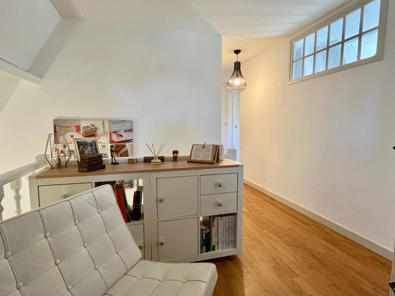 Maison traditionnelle - 158 m² - 6 pièces