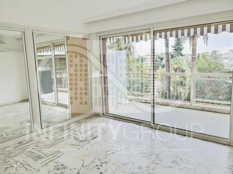 Appartement - 88 m² - 3 pièces